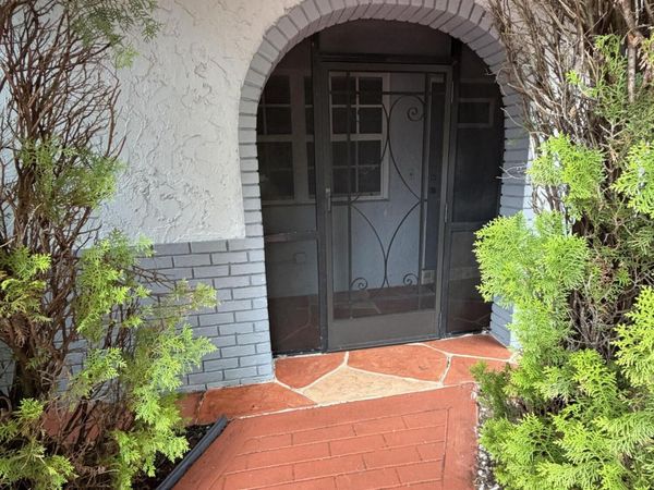 2522 NW 82nd Terrace, Coral Springs, FL 33065