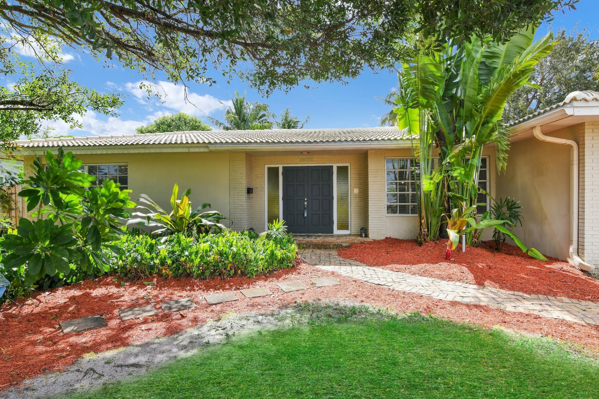 7470 NW 10th Court, Plantation, FL 33313 Photo