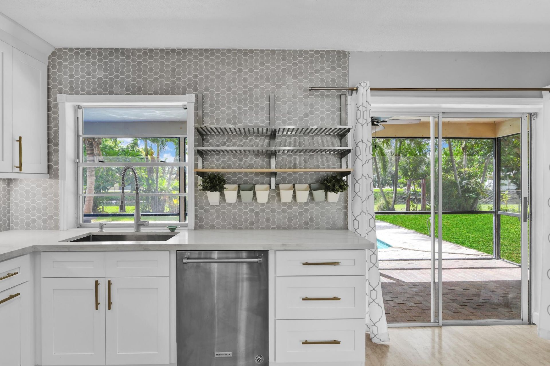 7470 NW 10th Court, Plantation, FL 33313 Photo