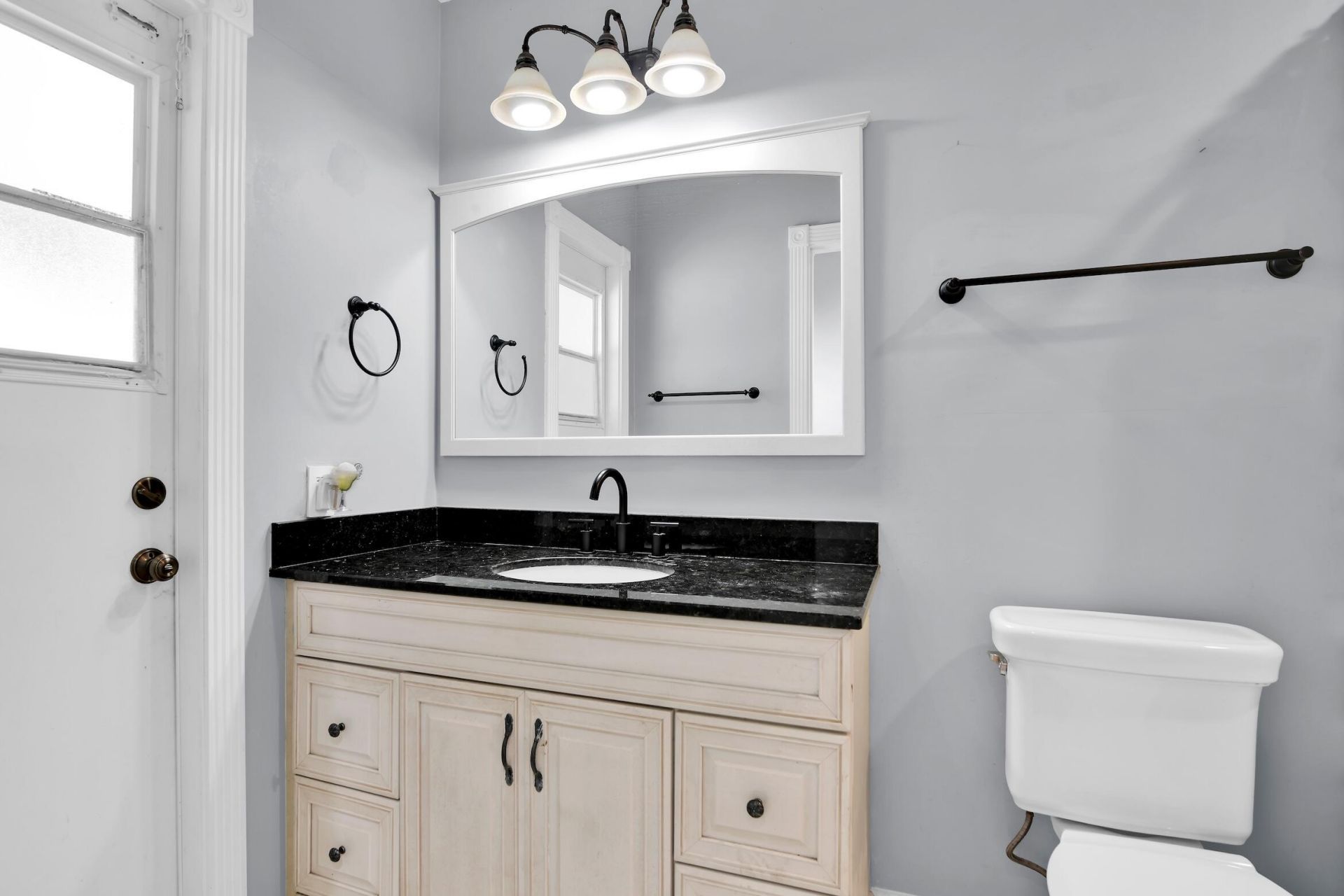 7470 NW 10th Court, Plantation, FL 33313 Photo