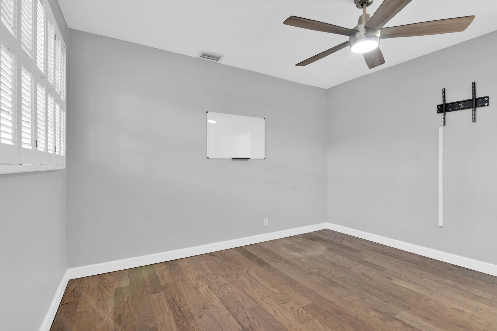 7470 NW 10th Court, Plantation, FL 33313 Photo