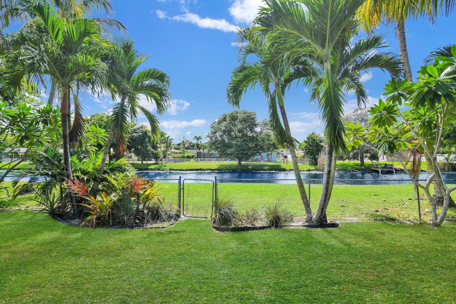 7470 NW 10th Court, Plantation, FL 33313 Photo