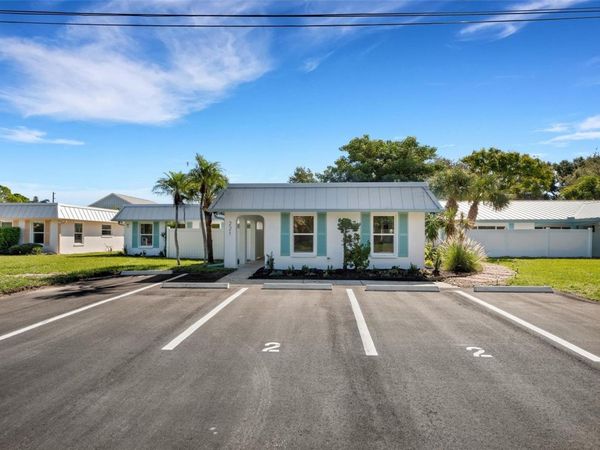 233 BEL FOREST DRIVE , BELLEAIR BLUFFS, FL 33770