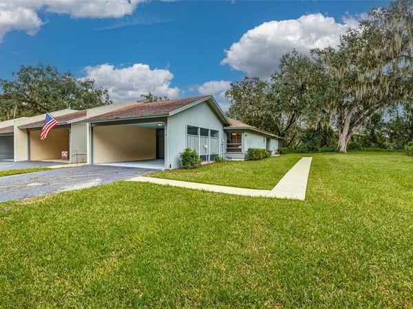 6616 SWEETBRIAR LANE, LAKELAND, FL 33813