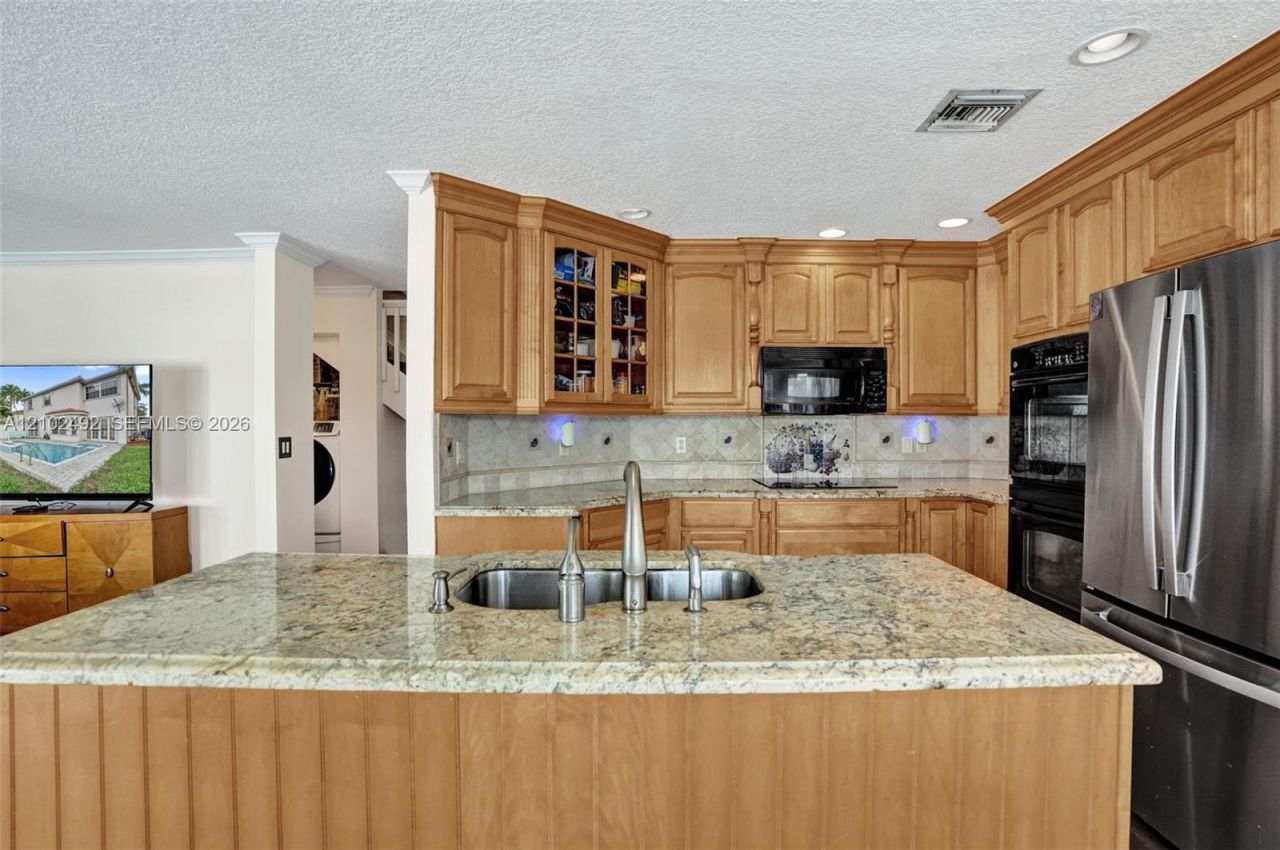 7860 NW 28th St , Margate, FL 33063 Photo