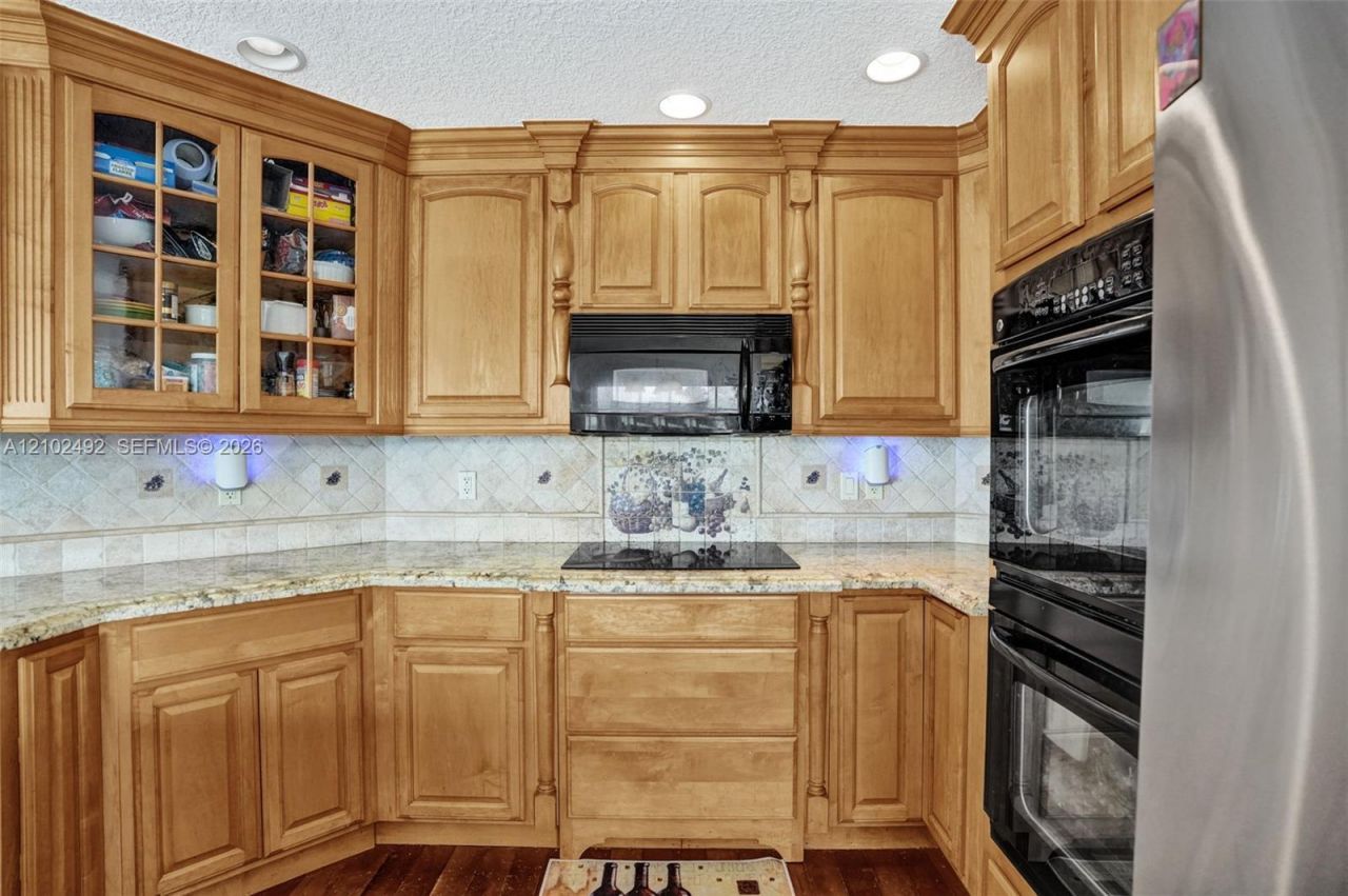 7860 NW 28th St , Margate, FL 33063 Photo