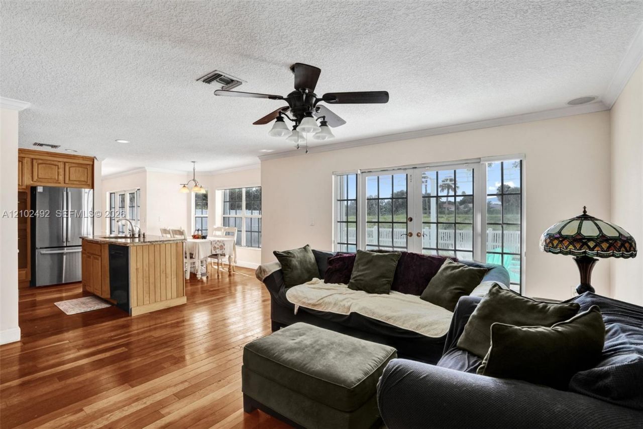 7860 NW 28th St , Margate, FL 33063 Photo