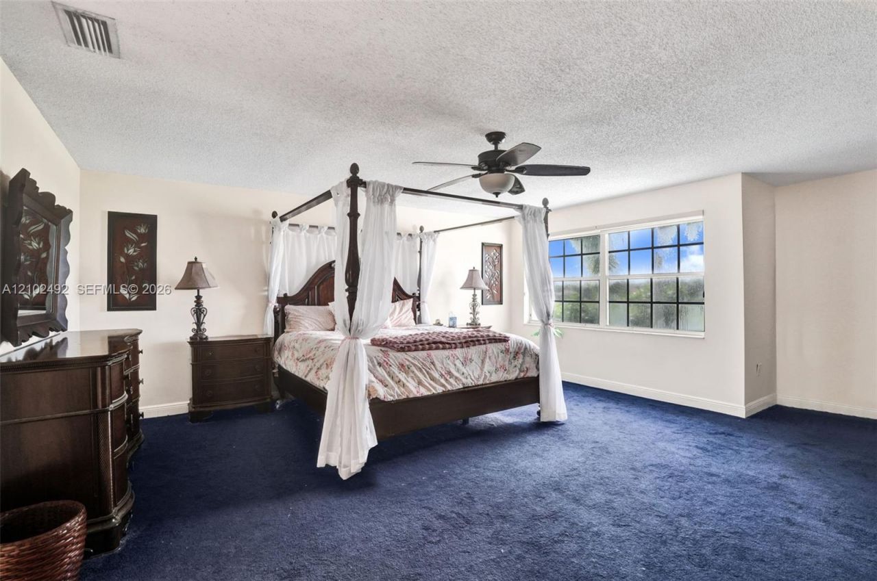 7860 NW 28th St , Margate, FL 33063 Photo