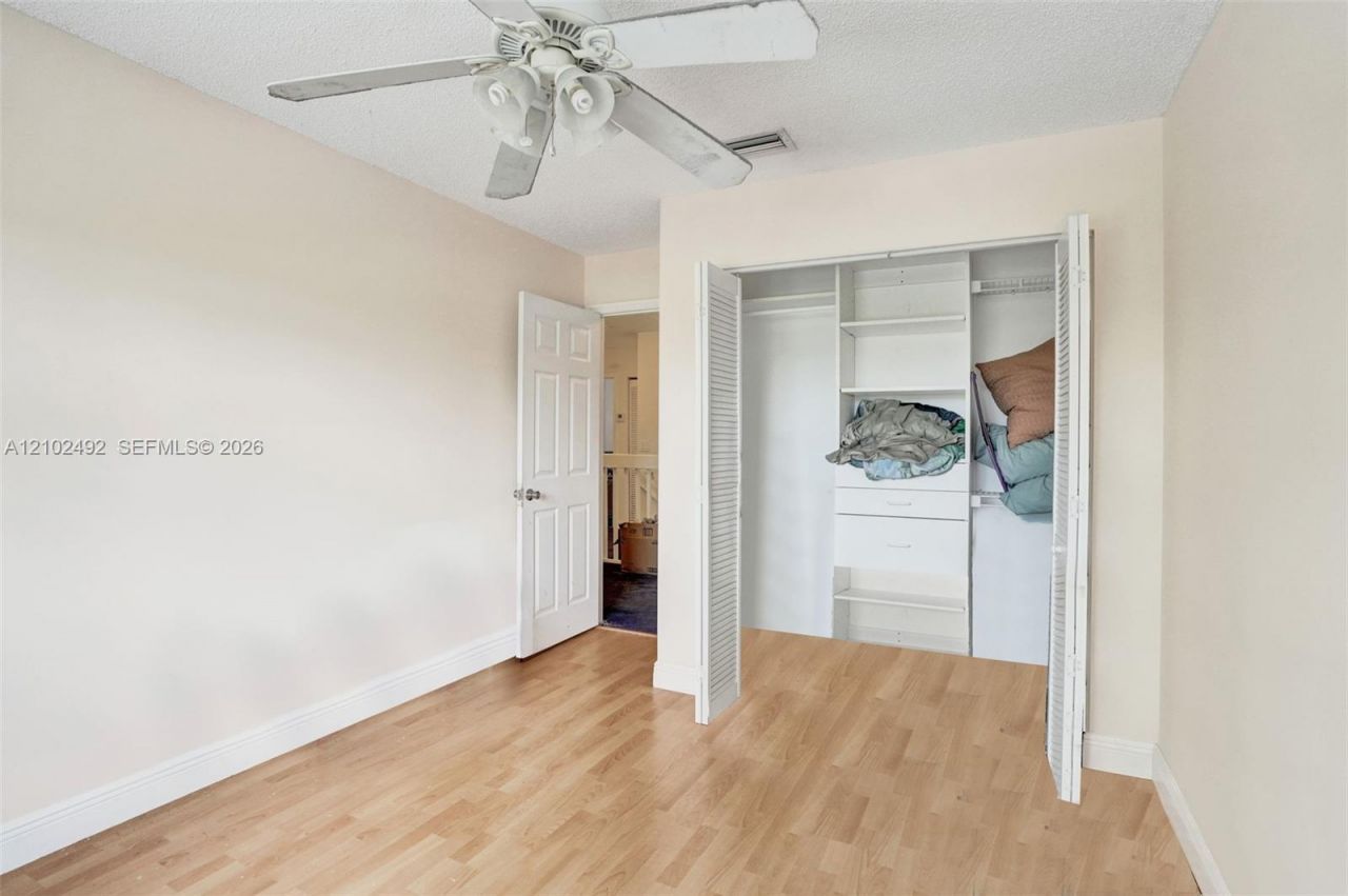 7860 NW 28th St , Margate, FL 33063 Photo