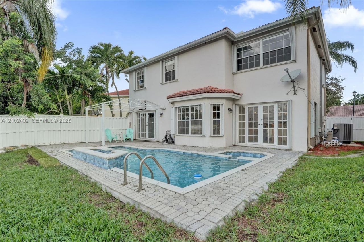 7860 NW 28th St , Margate, FL 33063 Photo