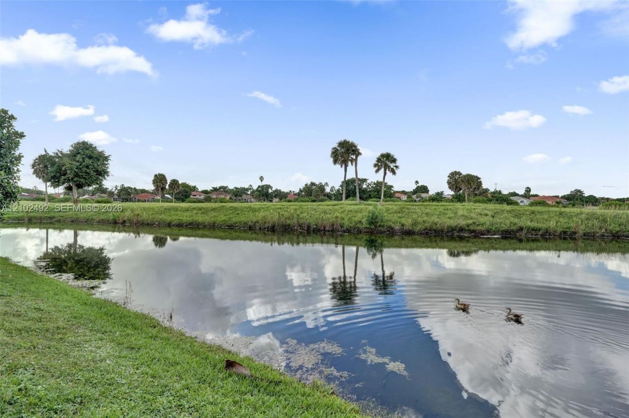 7860 NW 28th St , Margate, FL 33063 Photo