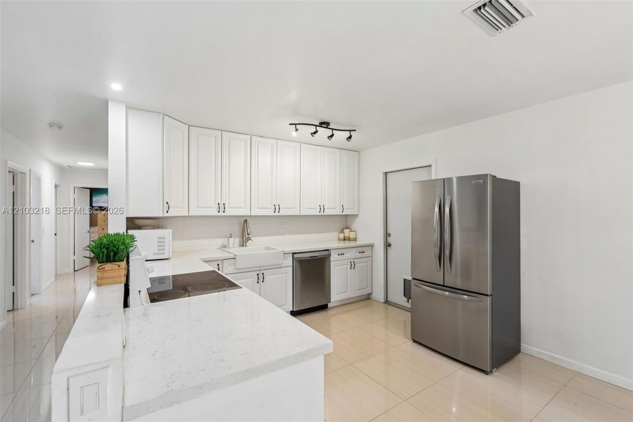 3721 W Valley Green Dr , Unit 48, Davie, FL 33328 Photo