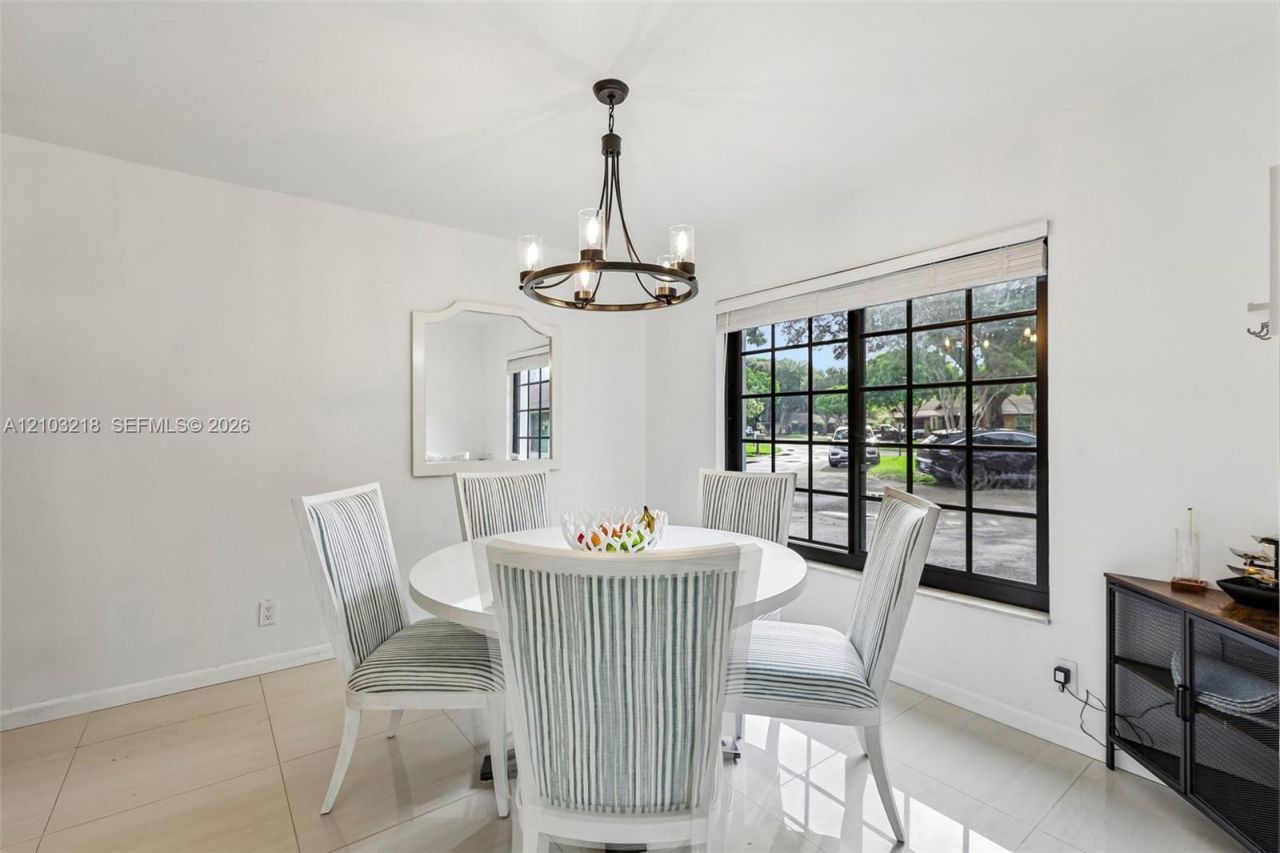 3721 W Valley Green Dr , Unit 48, Davie, FL 33328 Photo