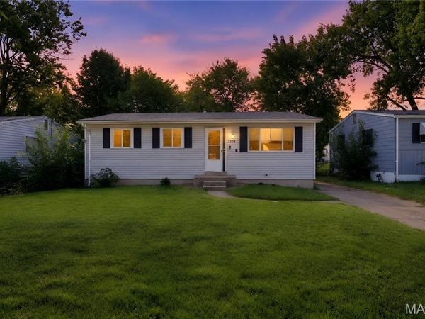 1204 Prigge Avenue, St Louis, MO 63138