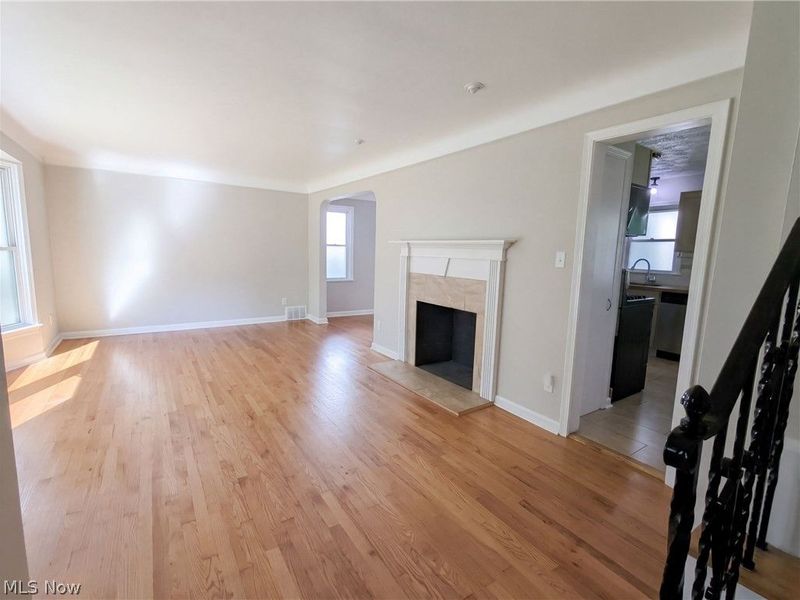 3659 Fenley Road, Cleveland, OH 44121 Photo 11