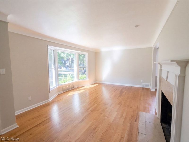 3659 Fenley Road, Cleveland, OH 44121 Photo 12