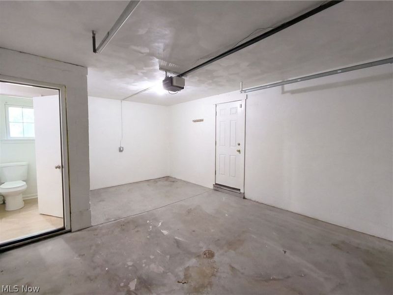 3659 Fenley Road, Cleveland, OH 44121 Photo 33