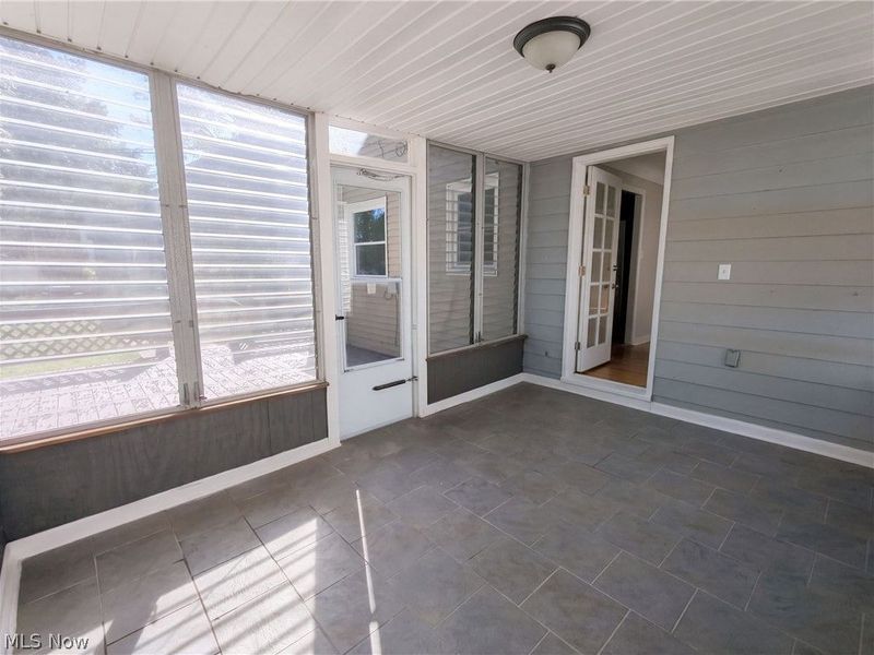 3659 Fenley Road, Cleveland, OH 44121 Photo 35