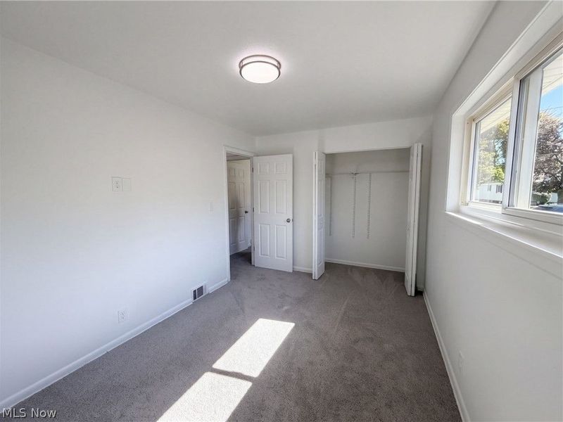 6076 Robert Drive, Brook Park, OH 44142 Photo 13