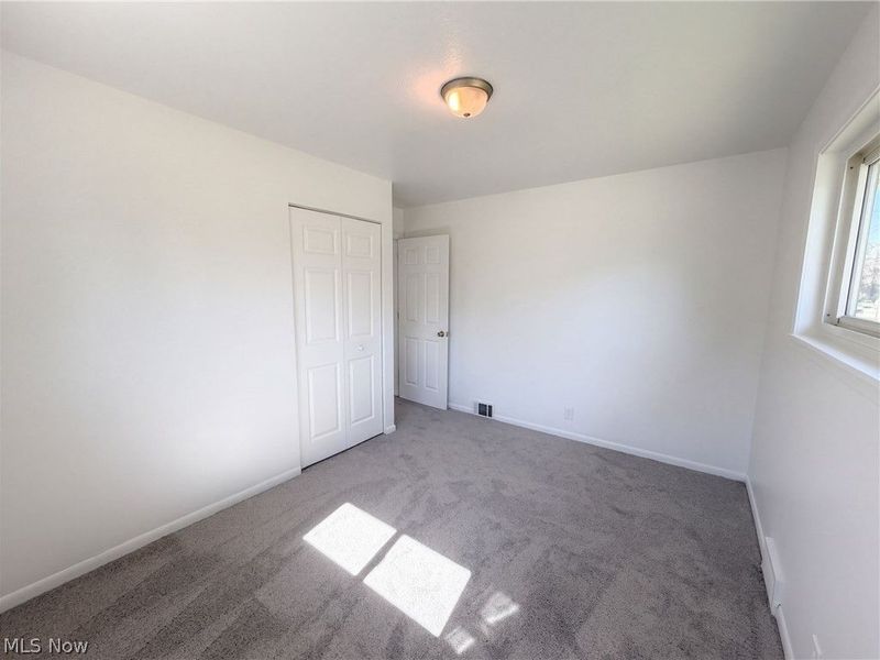 6076 Robert Drive, Brook Park, OH 44142 Photo 14