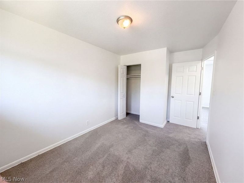 6076 Robert Drive, Brook Park, OH 44142 Photo 16