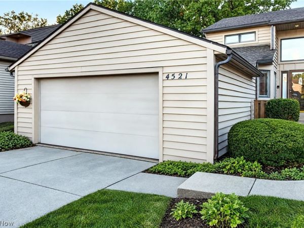4521 Oakhill Boulevard , Lorain, OH 44053