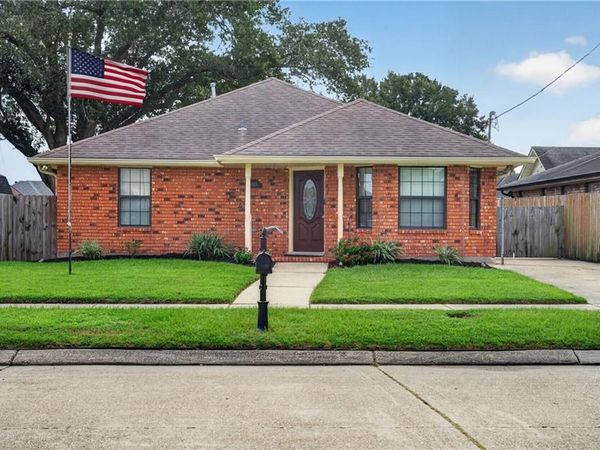 2329 JUDY Drive, Meraux, LA 70075