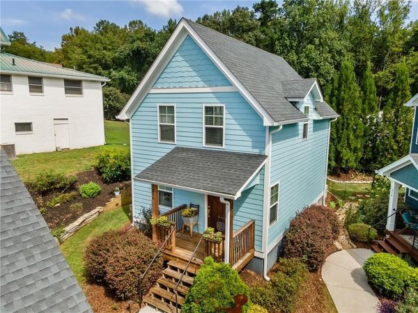316 Cottage Court , Ball Ground, GA 30107