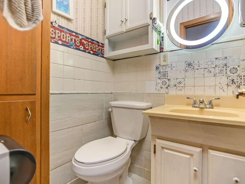 4787 Almont Drive , Columbus, OH 43229 Photo 34