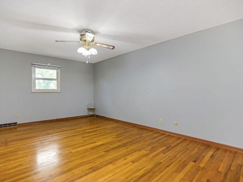 4787 Almont Drive , Columbus, OH 43229 Photo 35