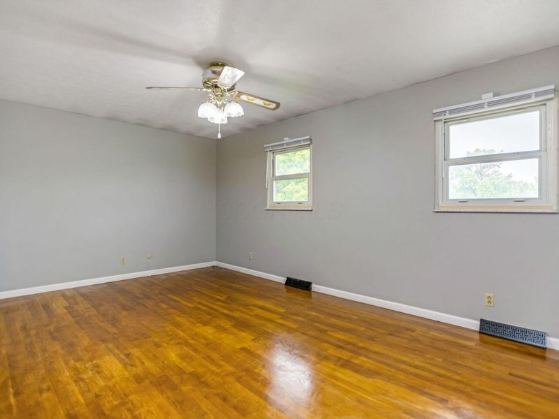 4787 Almont Drive , Columbus, OH 43229 Photo 37
