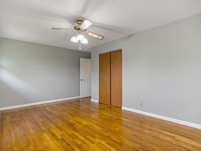 4787 Almont Drive , Columbus, OH 43229 Photo 38