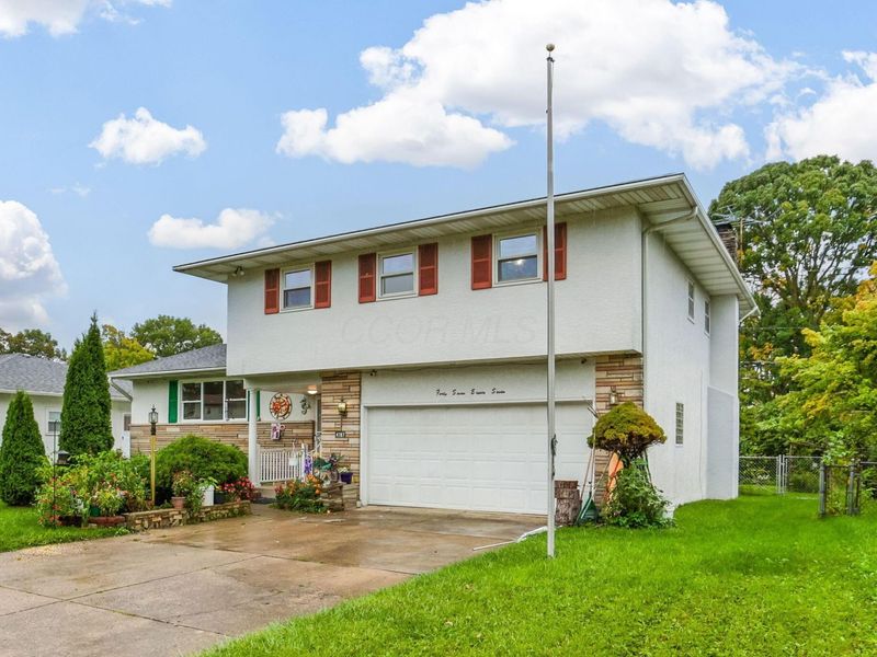 4787 Almont Drive , Columbus, OH 43229 Photo 5