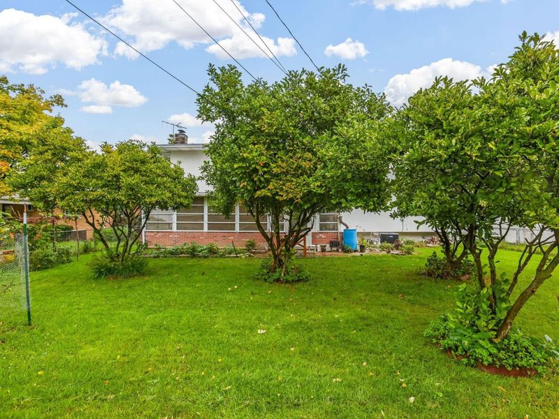 4787 Almont Drive , Columbus, OH 43229 Photo 54