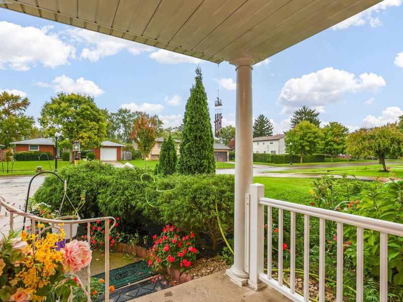 4787 Almont Drive , Columbus, OH 43229 Photo 8