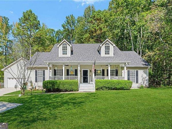 560 Mccready Drive, Dallas, GA 30157
