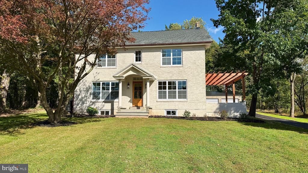 6 DURHAM ROAD , OTTSVILLE, PA 18942