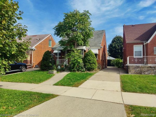4926 Orchard Avenue, Dearborn, Mi 48126