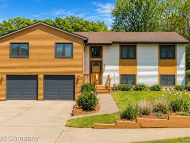5410 Edgar Road, Clarkston, Mi 48346