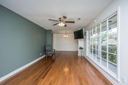 202 Loblolly Circle photo 4
