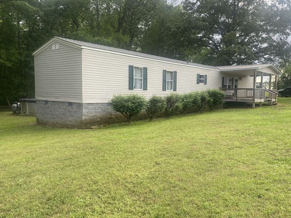 2273 Holcomb Rd , McMinnville, TN 37110