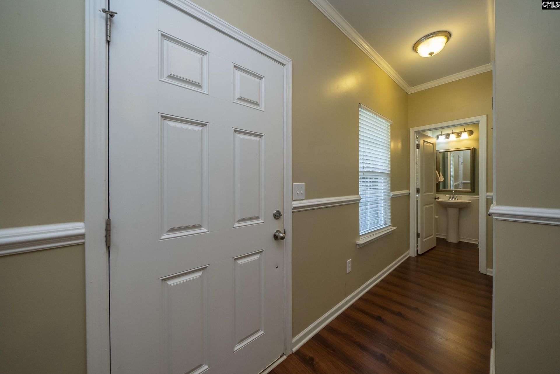 457 Crawley Lane  Photo 4