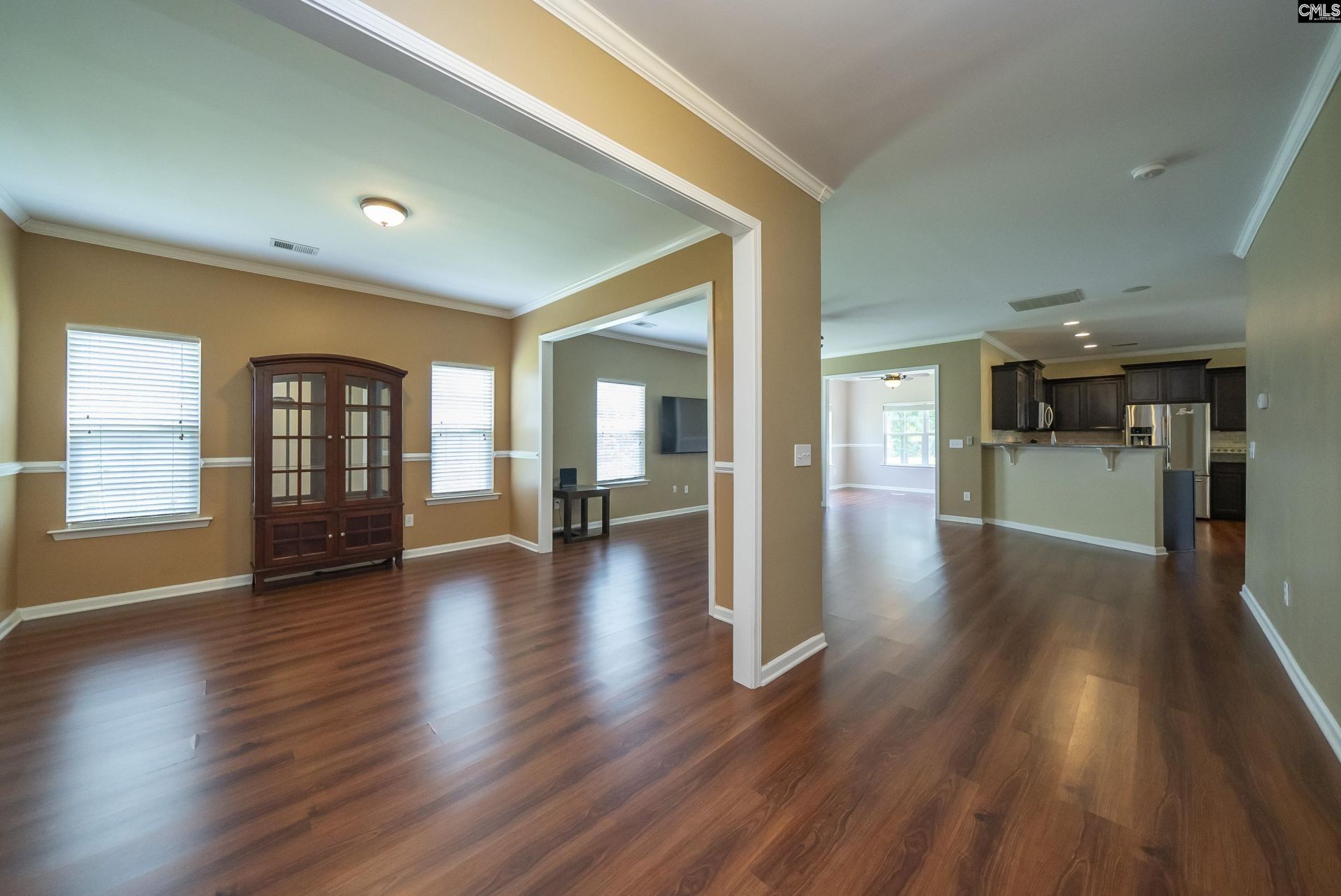 457 Crawley Lane  Photo 6