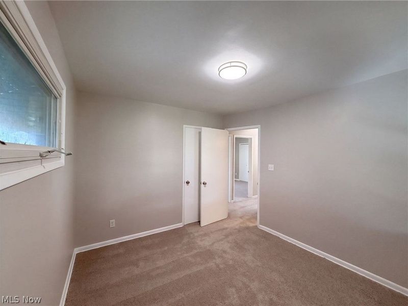 11301 Riveredge Drive , Parma, OH 44130 Photo 12