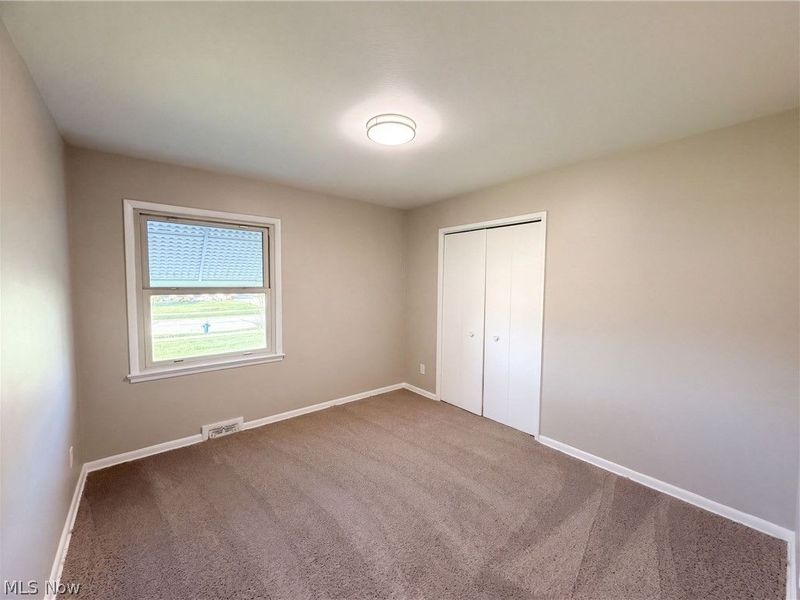 11301 Riveredge Drive , Parma, OH 44130 Photo 14