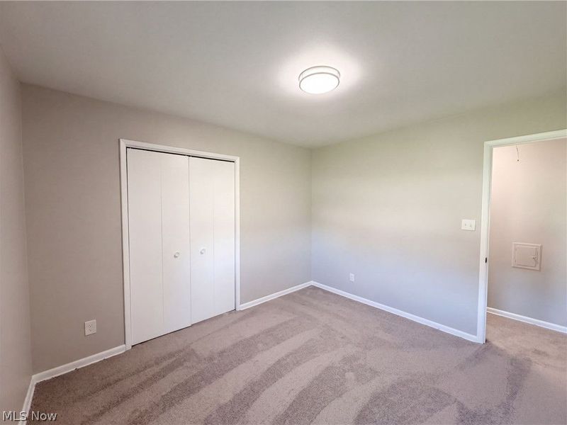 11301 Riveredge Drive , Parma, OH 44130 Photo 15