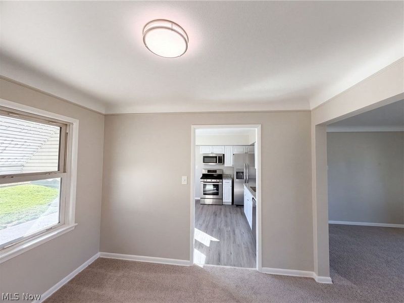 11301 Riveredge Drive , Parma, OH 44130 Photo 8