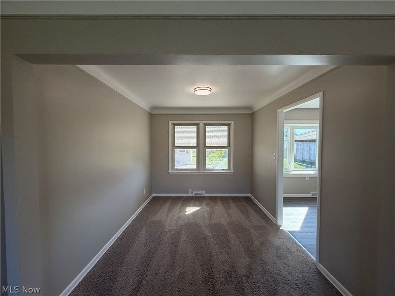 11301 Riveredge Drive , Parma, OH 44130 Photo 9