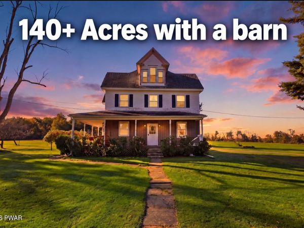 1014 Cochecton Turnpike, Tyler Hill, PA 18469