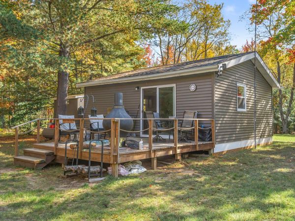 22767 15th Avenue, Sears, MI 49679